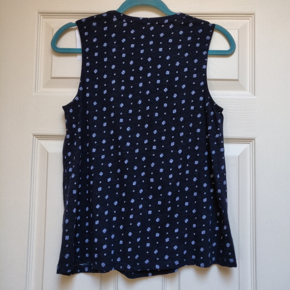 NWT LOFT Outlet Navy Blue Boho Printed Tank Top XS - Picture 2 of 8